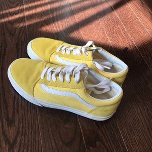 Yellow old skool vans